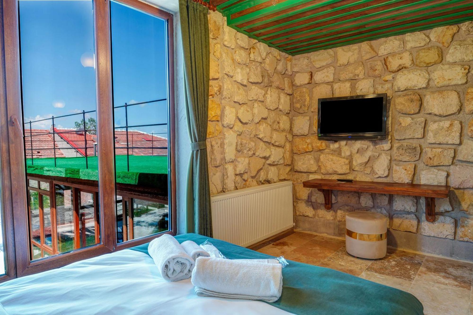 Nissa Cave Hotel Goreme Exterior photo
