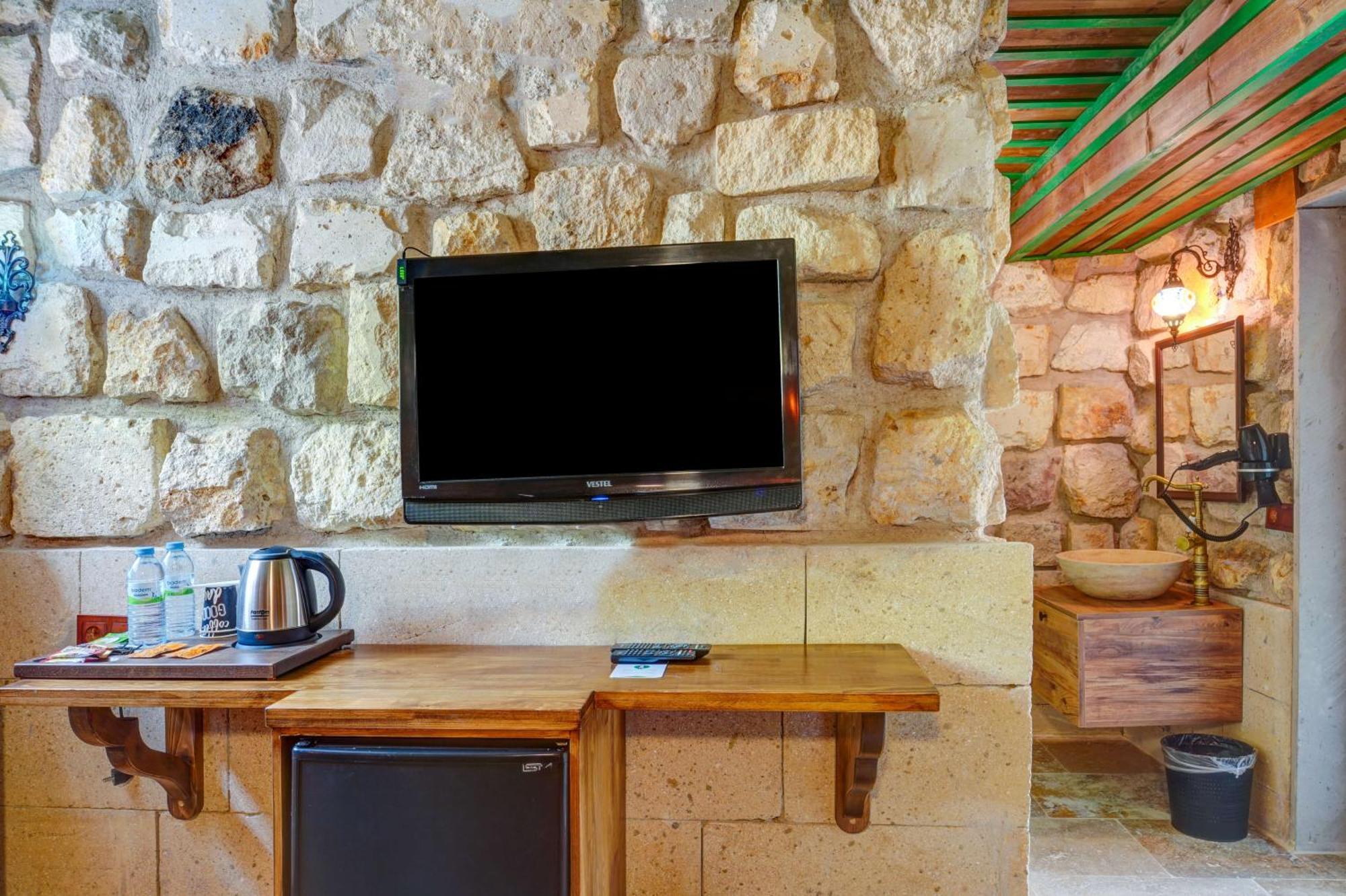 Nissa Cave Hotel Goreme Exterior photo