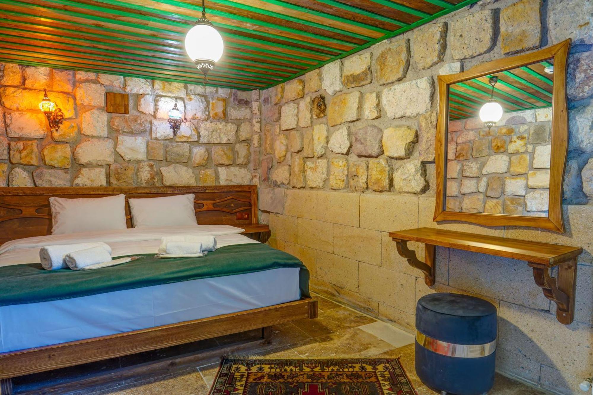 Nissa Cave Hotel Goreme Exterior photo