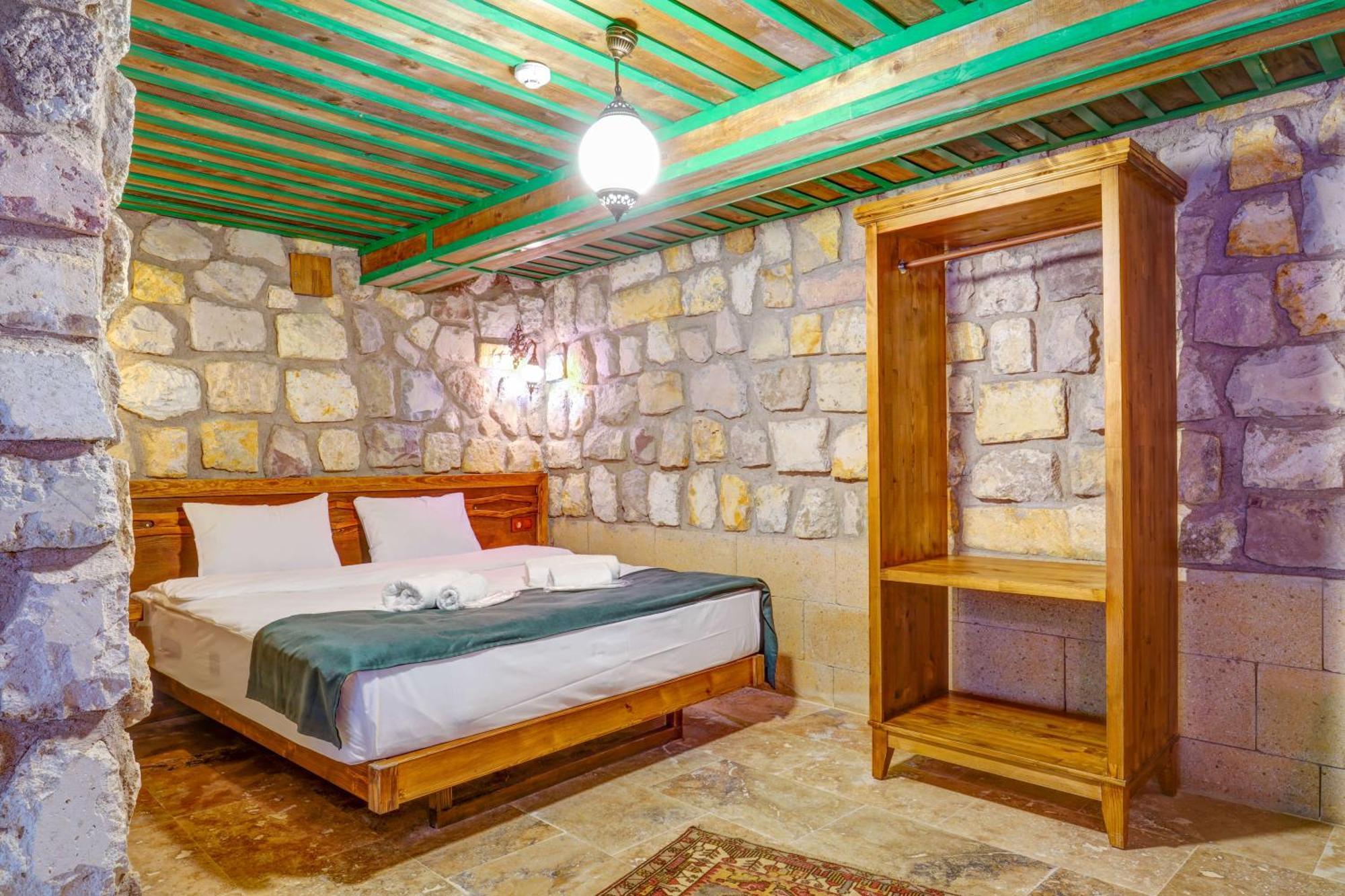 Nissa Cave Hotel Goreme Exterior photo