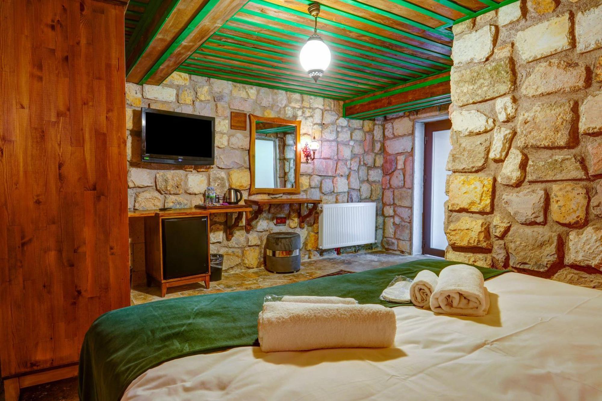 Nissa Cave Hotel Goreme Exterior photo